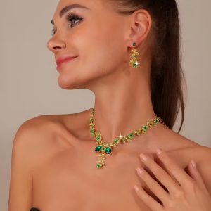 YEŞİL TAŞLI TASARIM KOLYE KÜPE SET - Görsel 3